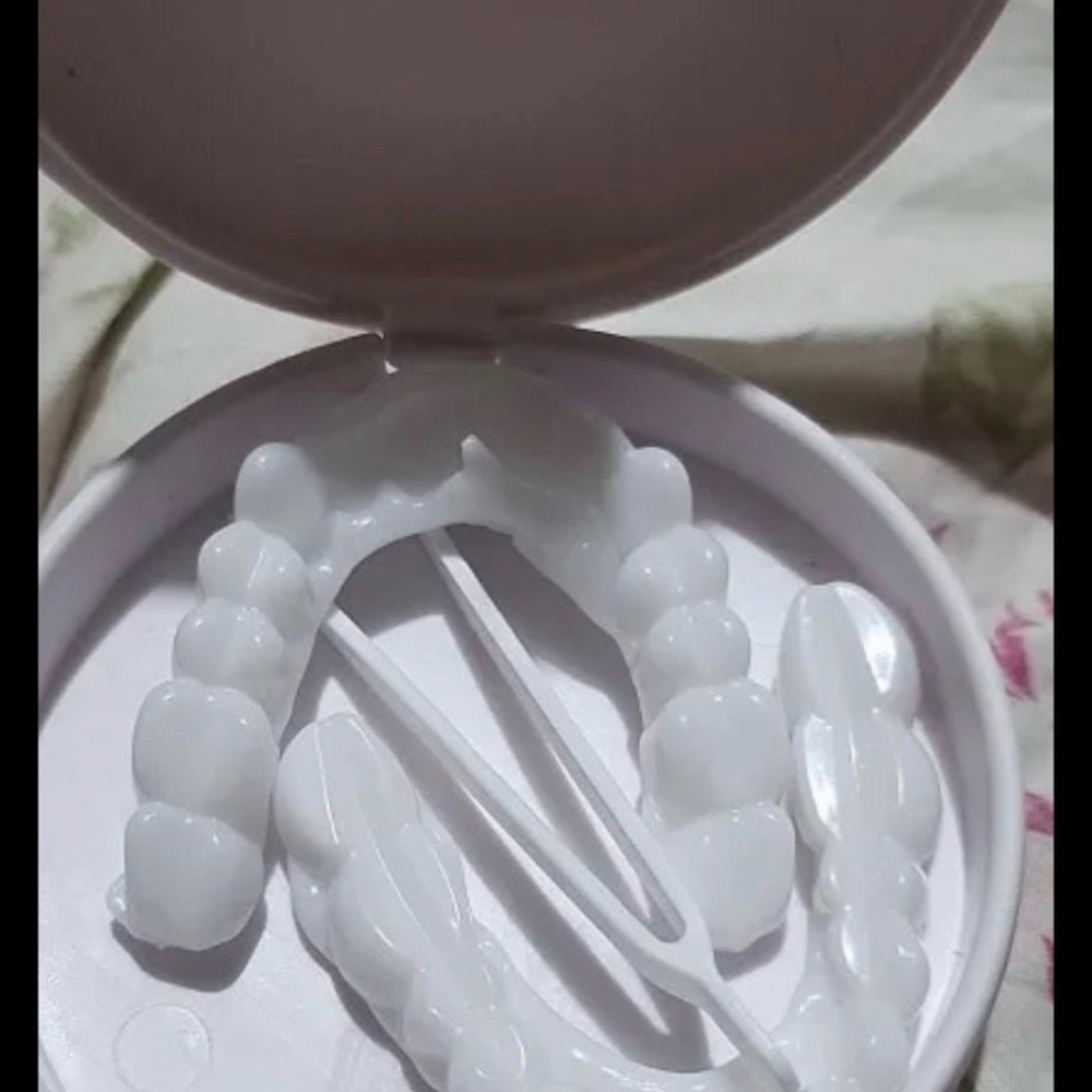 False teeth snap on smile removable reusable temporary new fake teeth - Picture 5 of 7